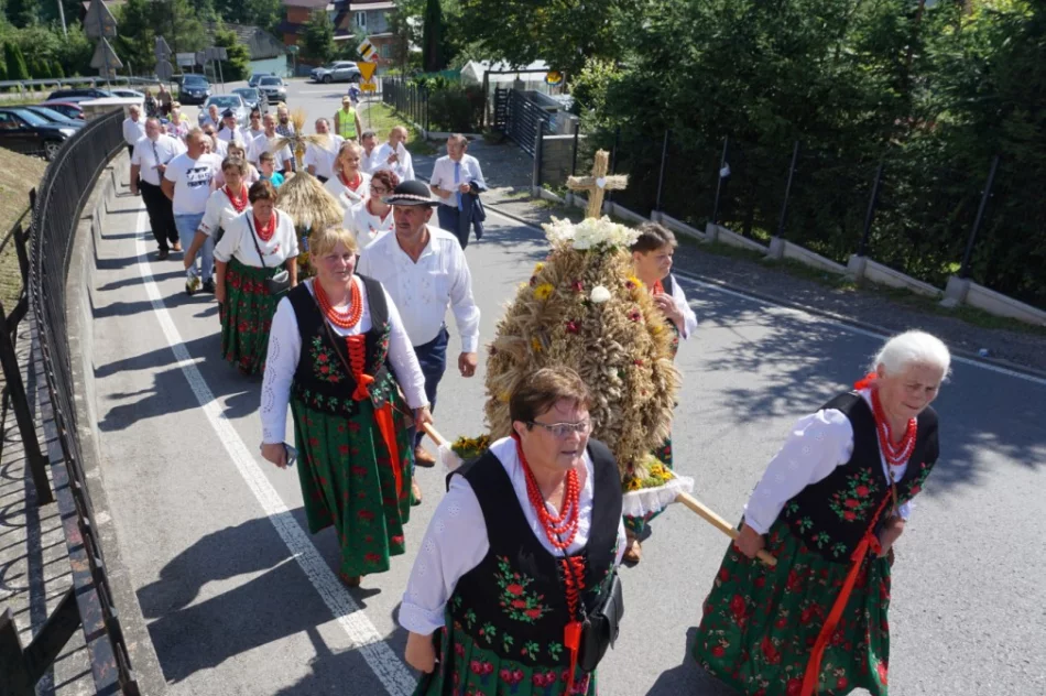Uroczystość w hołdzie plonom i tradycji - zdjęcie 7