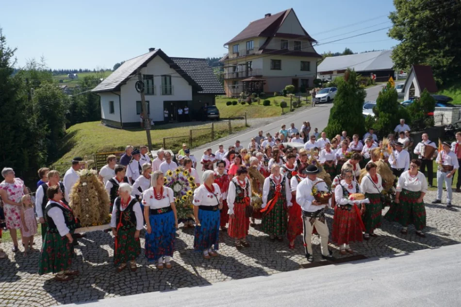Uroczystość w hołdzie plonom i tradycji - zdjęcie 14