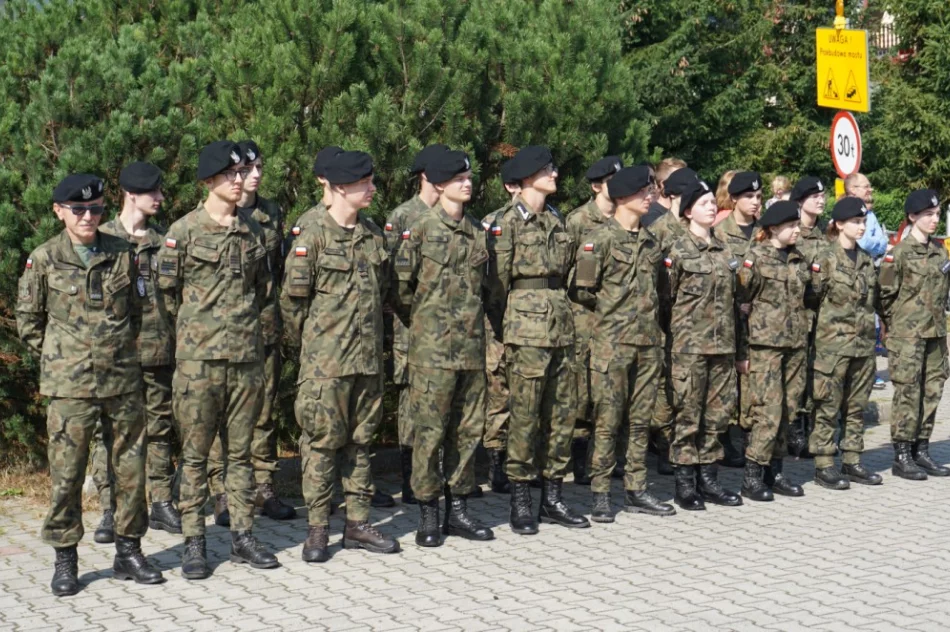 Wybrzmiało "chwała bohaterom" - zdjęcie 11