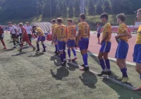 Juniorzy Limanovii na zwycięskiej ścieżce - zdjęcie główne
