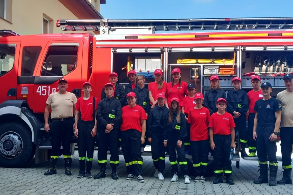 Poznali pracę strażaków - zdjęcie 12
