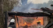 Spłonęła stodoła, zagrożony był dom i las - zdjęcie 5