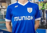 Derby dla Sokoła Słopnice. Zacięty mecz z Zalesianką, pięć goli, goście kończyli w dziewiątkę. - zdjęcie główne
