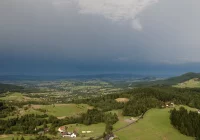 Ostrzeżenie meteorologiczne dla regionu: silny deszcz z burzami - zdjęcie główne