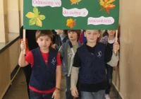 Maszerowali z transparentami - zdjęcie główne