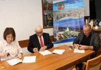 Podpisano umowę na przebudowę drogi wewnętrznej od ul. Jabłonieckiej - zdjęcie główne