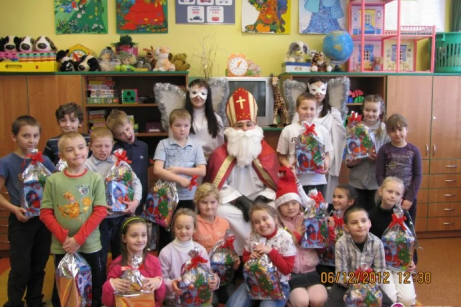 Mikołaj w szpitalu, przedszkolu i szkole - zdjęcie 4