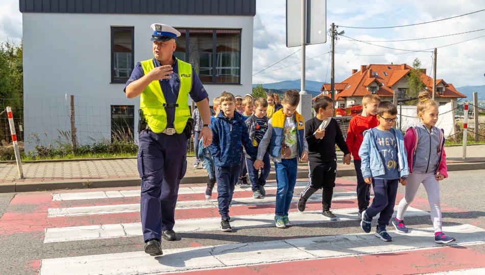 Bezpieczna droga do szkoły niekoniecznie najkrótsza - zdjęcie 1