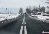 Ciągle linie ciągłe... - zdjęcie główne