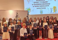 Motywacyjne stypendia dla uczniów rozdane - zdjęcie główne