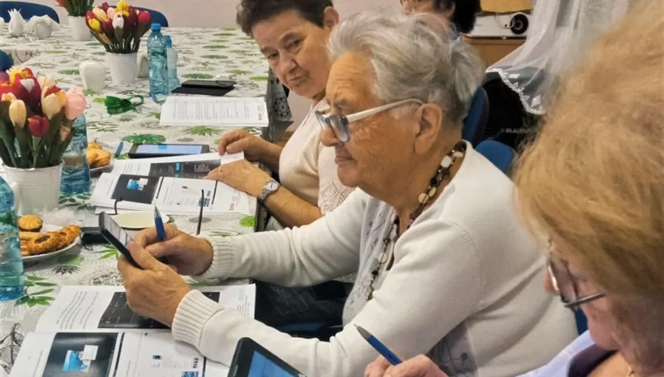 Projekt „Bezpieczny e-Senior” w Dziennym Domu „Senior+” w Limanowej - zdjęcie 1