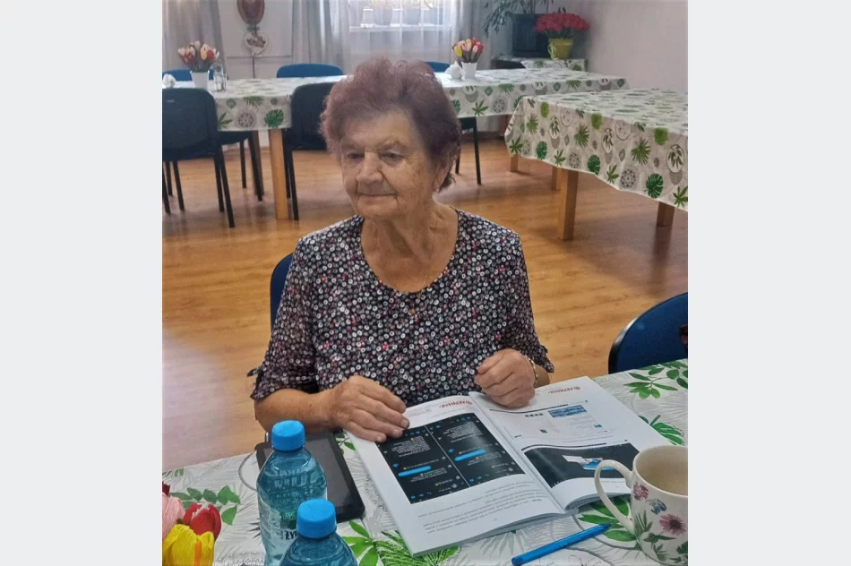 Projekt „Bezpieczny e-Senior” w Dziennym Domu „Senior+” w Limanowej - zdjęcie 9