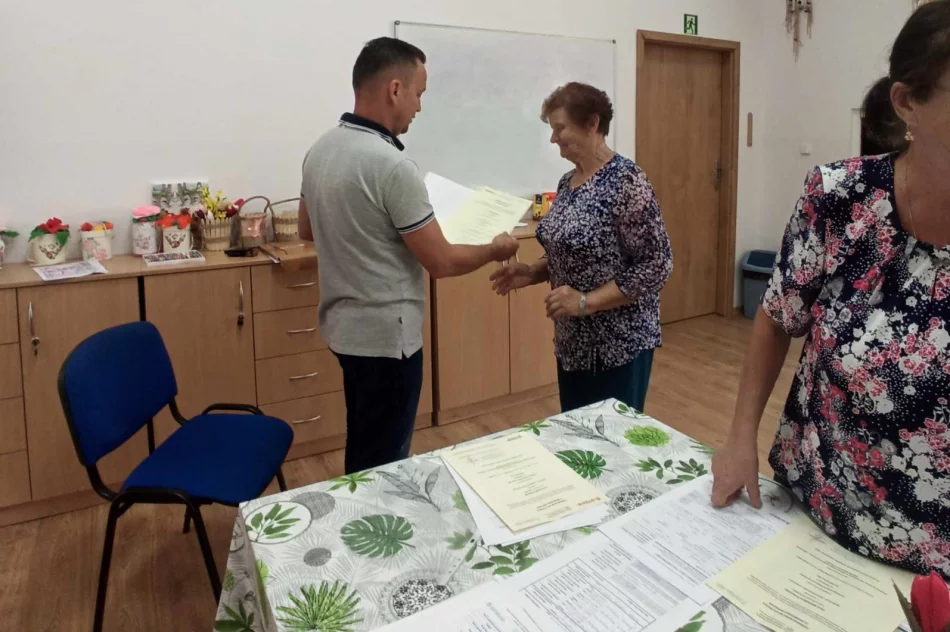 Projekt „Bezpieczny e-Senior” w Dziennym Domu „Senior+” w Limanowej - zdjęcie 14