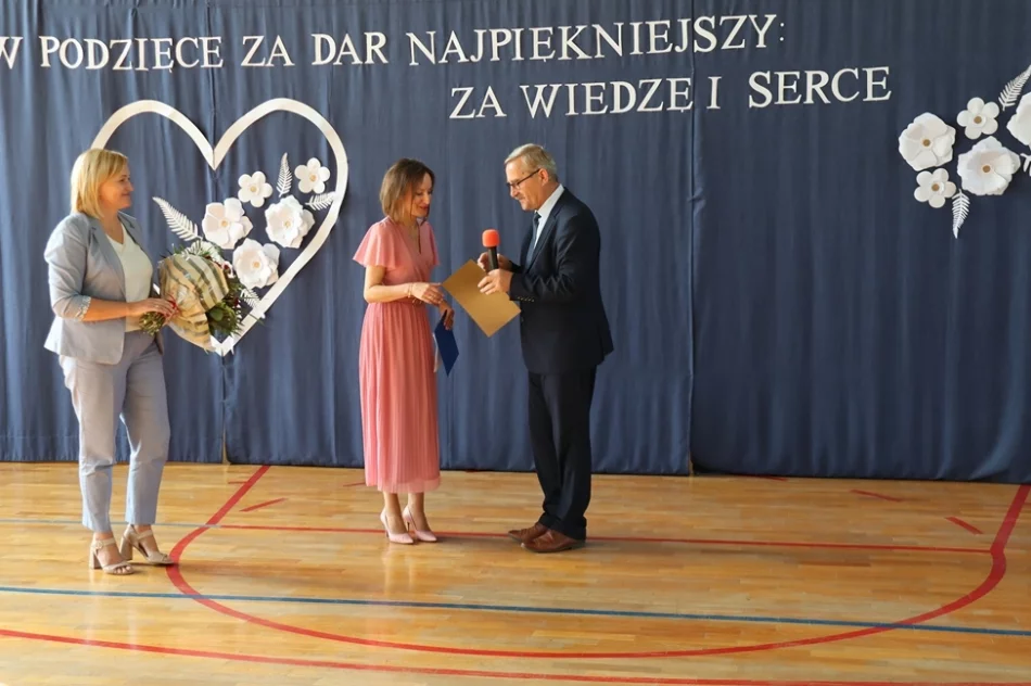 Przez blisko trzy dekady kierował szkołą, teraz odszedł na emeryturę - zdjęcie 6