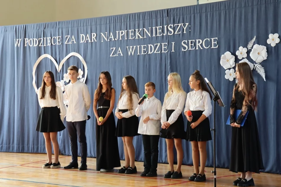 Przez blisko trzy dekady kierował szkołą, teraz odszedł na emeryturę - zdjęcie 12