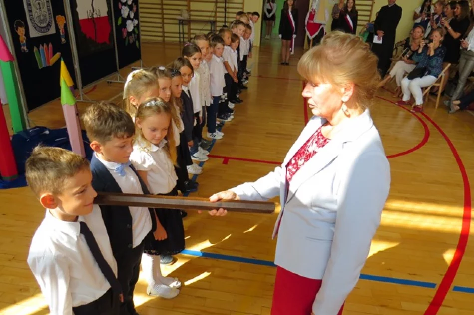 Początek roku szkolnego 2023/2024 w miejskich szkołach - zdjęcie 20