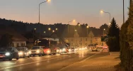 Wieczorne korki na ulicach miasta - zdjęcie 2