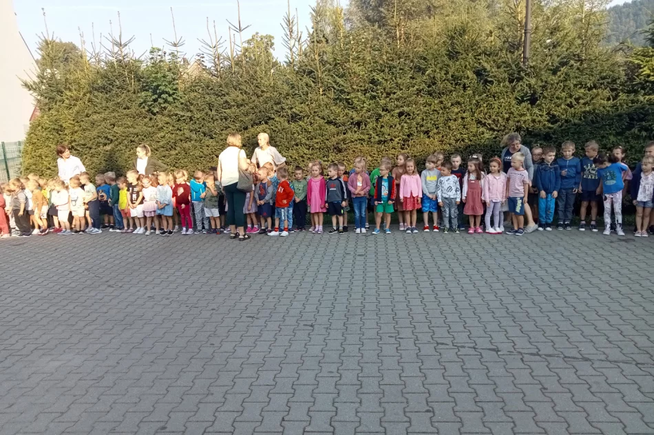 Próbne ewakuacje w placówkach oświatowych - zdjęcie 5