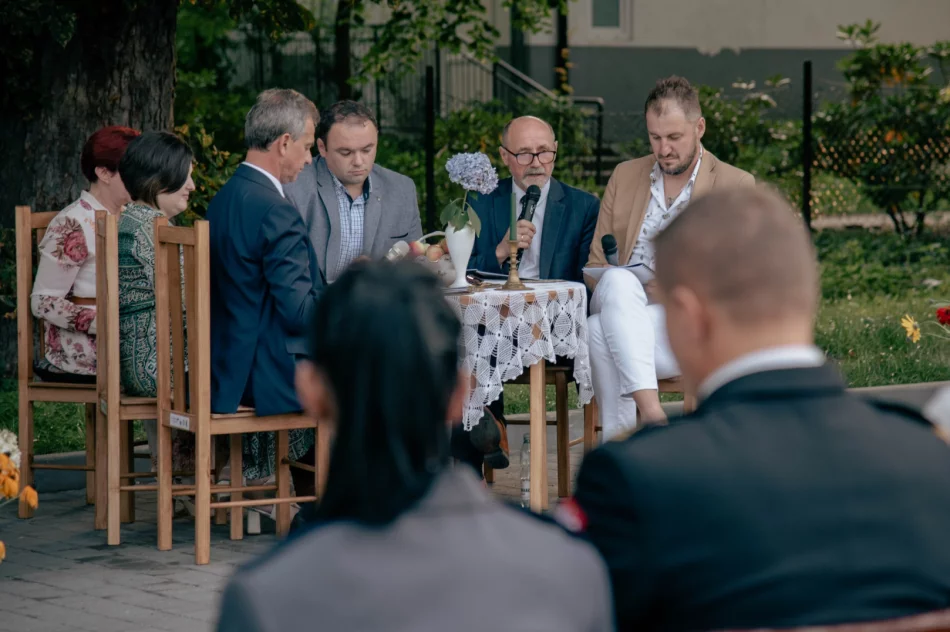 Czytali mieszkańcy, włodarze, ludzie kultury i przedstawiciele służb (ZDJĘCIA) - zdjęcie 5