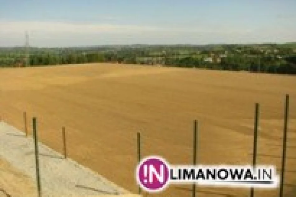 Zakończona inwestycja budowy boiska - zdjęcie 3