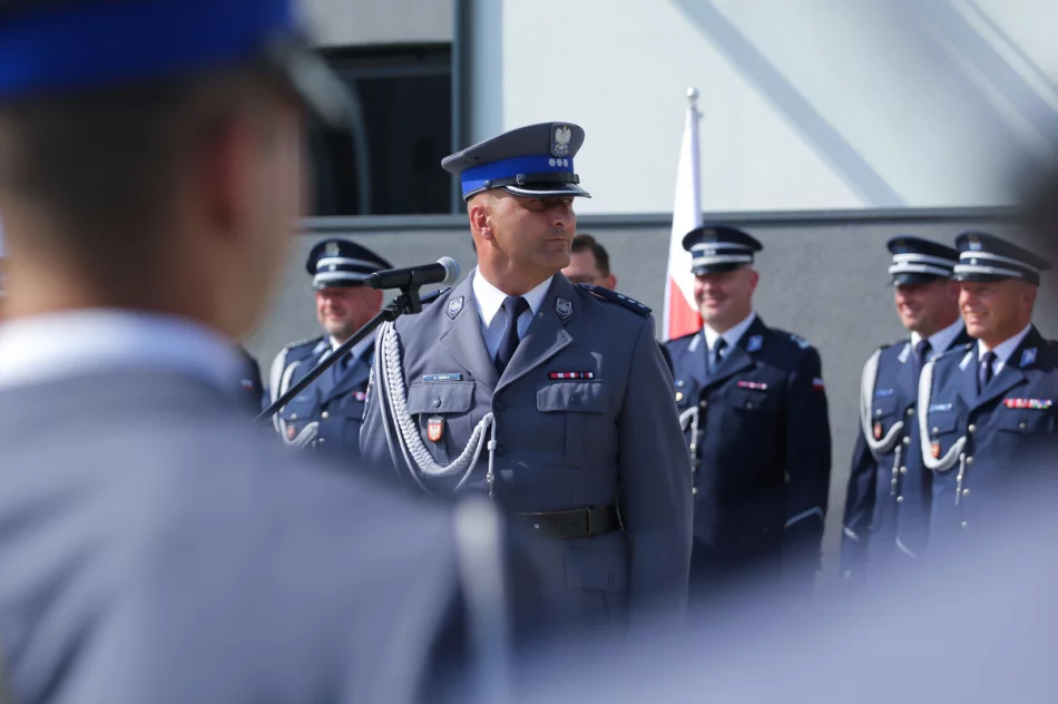 Tylko jeden nowy funkcjonariusz dla limanowskiej komendy - zdjęcie 14