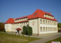 Zarzuty dla nauczycielki. Gmina mówi: basta - zdjęcie główne