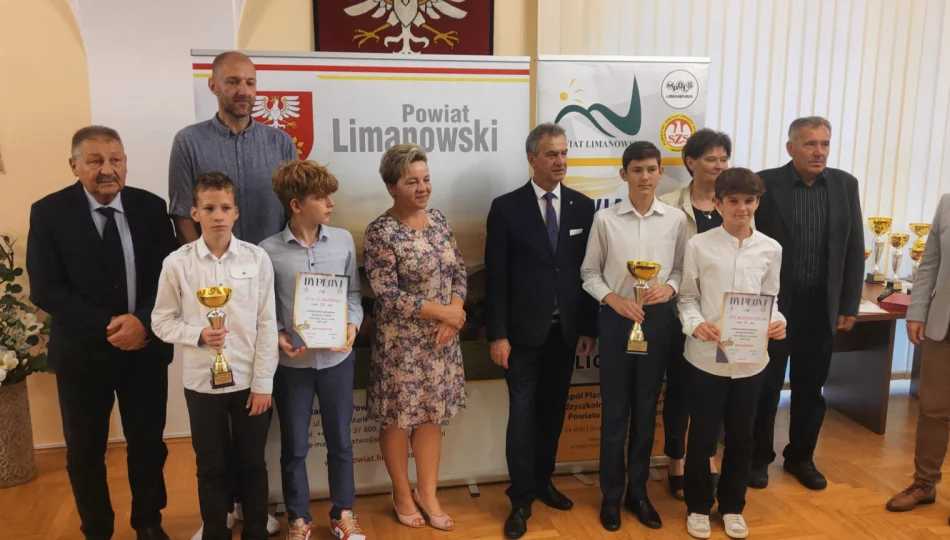 Nagrodzono najlepsze szkoły - zdjęcie 1