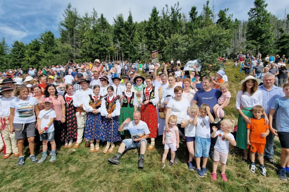 Beskid Wyspowy przyciągał turystów z całego świata - zdjęcie 9