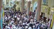 Kard. Dziwisz: papież wpisał się w dzieje kultu cudownej Piety Limanowskiej - zdjęcie 3