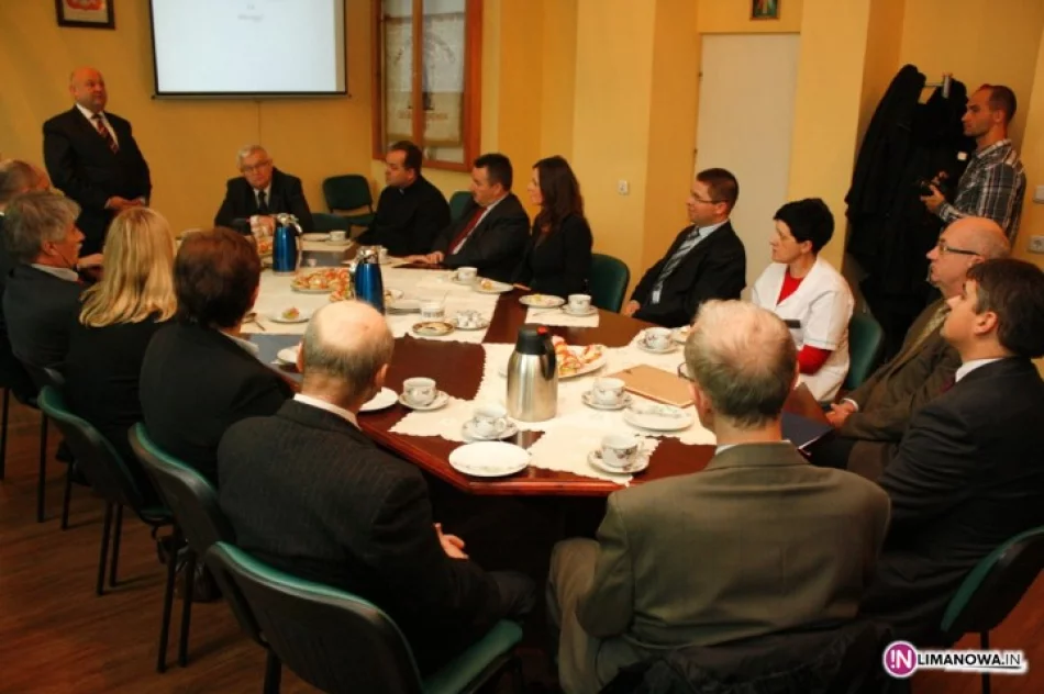 Solary w szpitalu oficjalnie oddane - zdjęcie 4