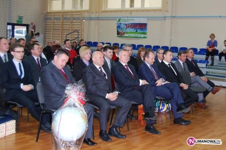 Nowy budynek szkoły został otwarty - zdjęcie 4