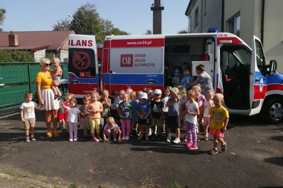 Przedszkolaki z Miejskiego Przedszkola nr 2 spotkały się z ratownikami medycznymi - zdjęcie 6