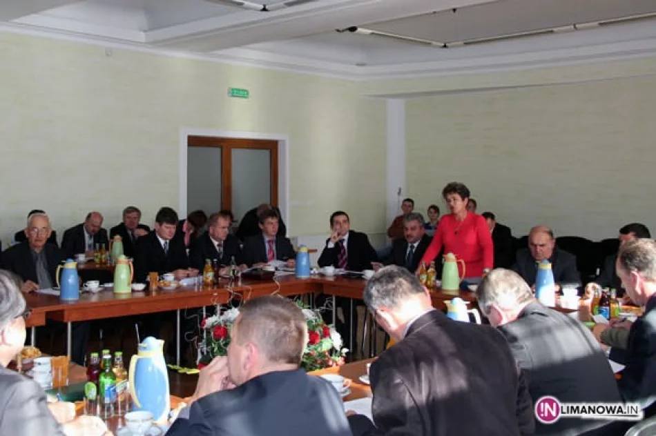 Sesja w gminie - filia do likwidacji - zdjęcie 3