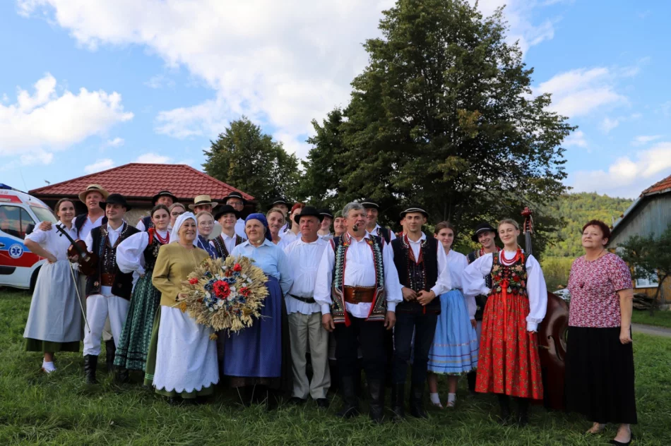 Beskid Wyspowy świętuje: Kto zwyciężył w "Beskidzkiej Podkówecce"? - zdjęcie 8