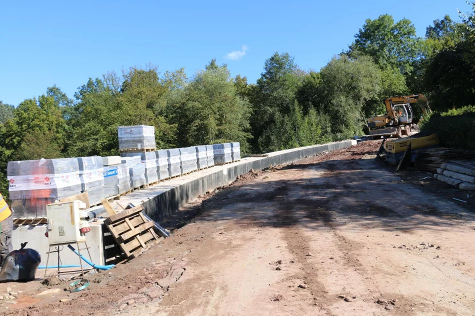 Zaawansowane prace nad stabilizacją osuwiska przy ul. Paderewskiego - zdjęcie 8