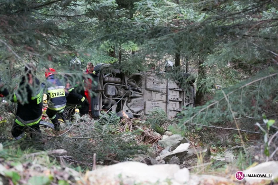 Pijany 'maluchem' zjechał ze skarpy - zdjęcie 2