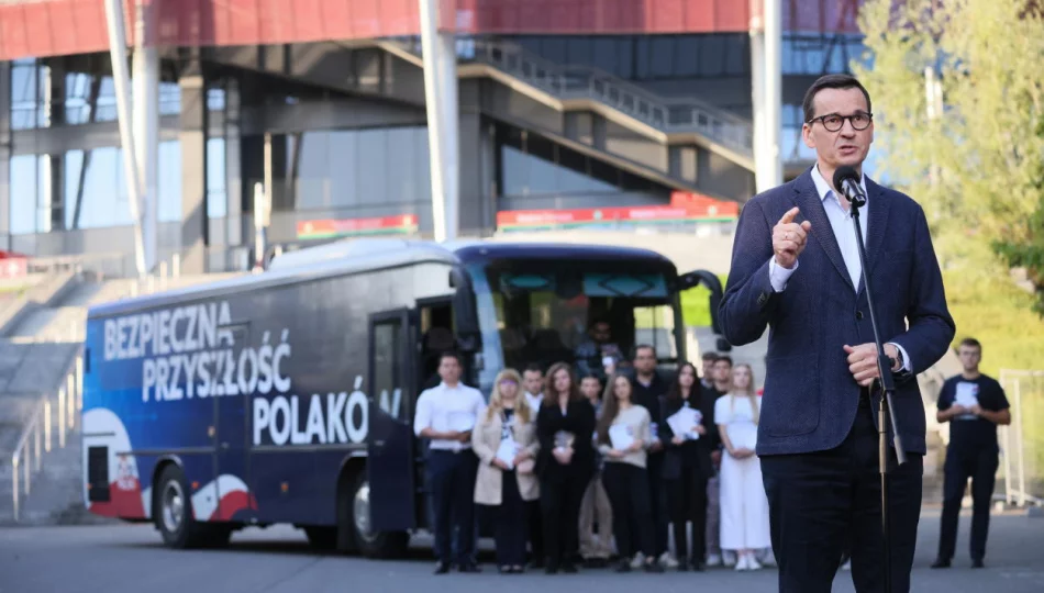 PiS rusza autobusem "by uświadomić Polakom, jak wielkim zagrożeniem jest PO" - zdjęcie 1