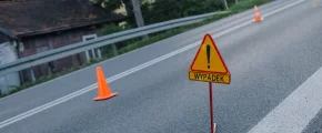 Zablokowana DK 28 po zderzeniu trzech aut - zdjęcie główne