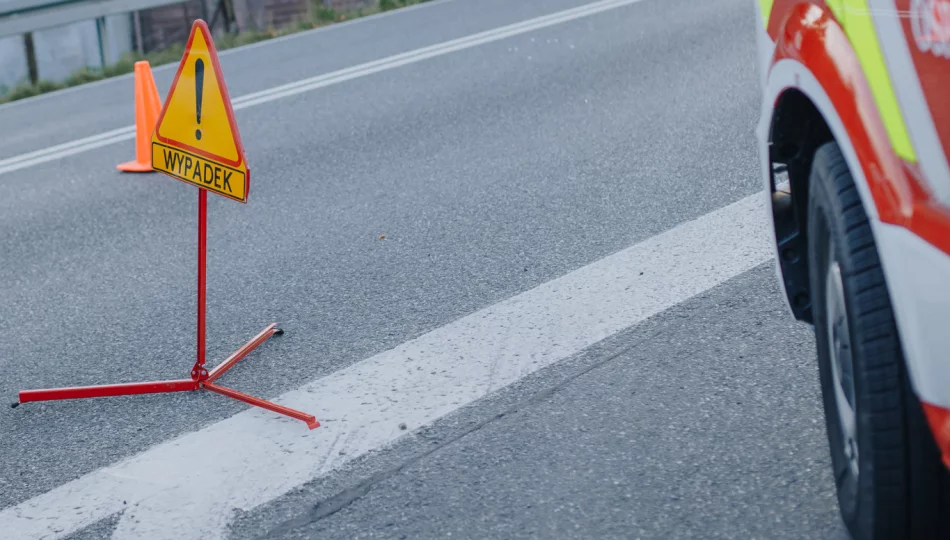Pieszy potrącony na przejściu trafił do szpitala - zdjęcie 1