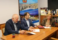 Podpisano umowę na budowę trzech parkingów Park&Ride - zdjęcie główne