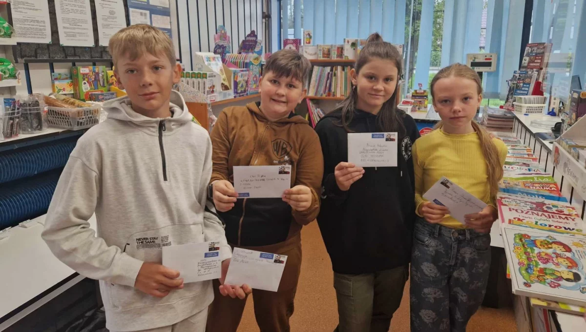 Projekt edukacyjny „Listy do bliskich, którzy zostali na Ukrainie” w SP nr 2