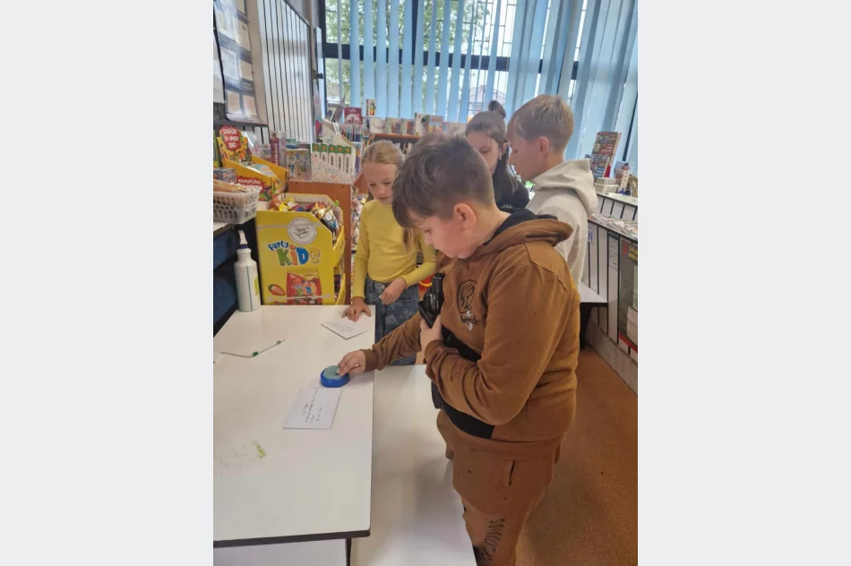 Projekt edukacyjny „Listy do bliskich, którzy zostali na Ukrainie” w SP nr 2 - zdjęcie 10