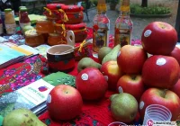 Produkty z Kamienicy na stoisku w Pradze - zdjęcie główne