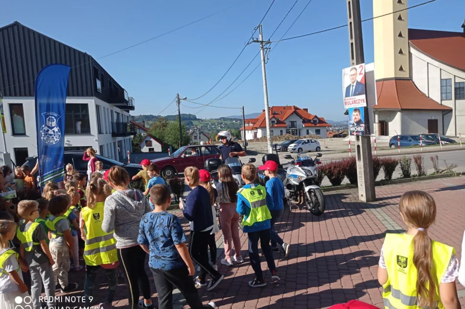 Bezpieczni na drodze- Szkoła Podstawowa w Mordarce - zdjęcie 17