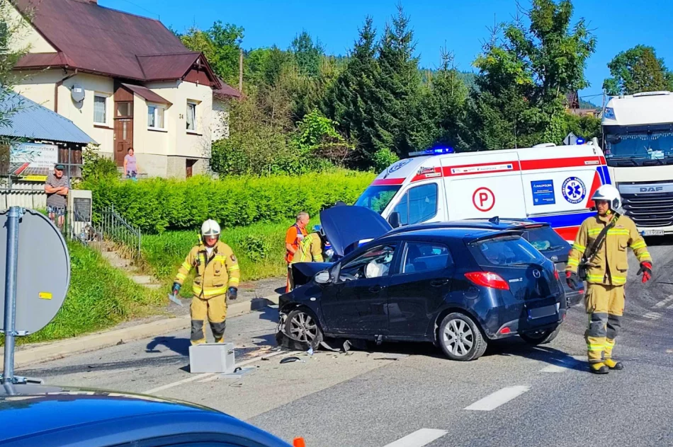 Zderzenie pojazdów na drodze krajowej  - zdjęcie 10