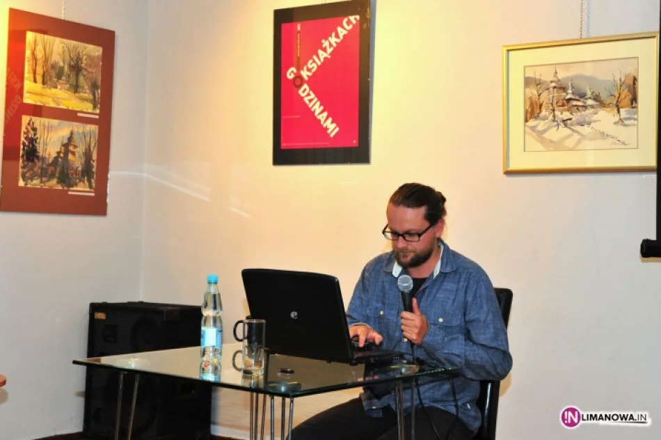 Spotkanie ze znanym polskim pisarzem - zdjęcie 4