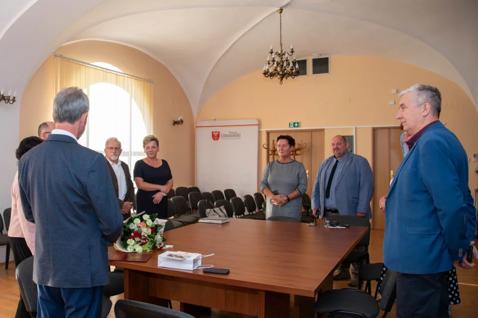 Statuetka "Perły" wręczona zwycięzcy plebiscytu - zdjęcie 2