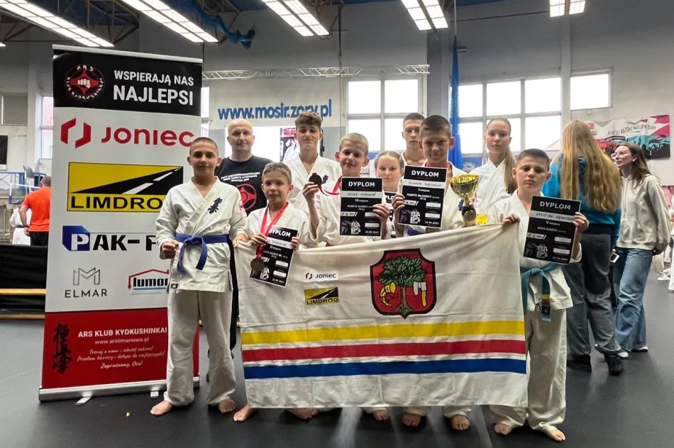 Pierwsze medale karateków ARS Limanowa – JONIEC Team w nowym sezonie 2023/2024 - zdjęcie 5