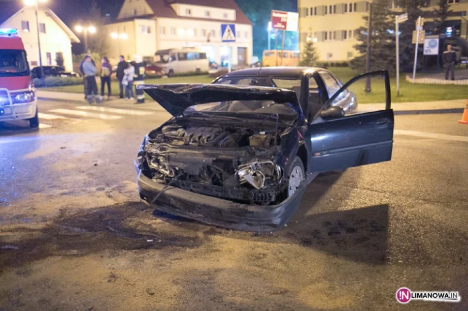 Zderzenie samochodów. Ranny pasażer - zdjęcie 3