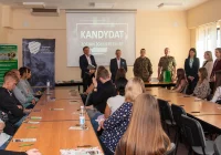 Wojskowi werbowali poszukujących pracy - zdjęcie główne